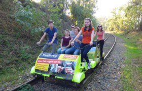 Mit der Draisine durchs Weinviertel, © Weinvierteldraisine Mit der Draisine durchs Weinviertel, © Weinvierteldraisine