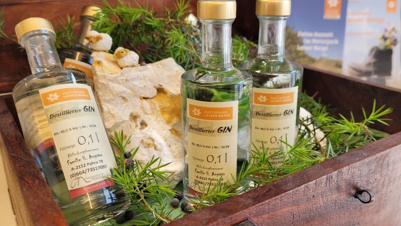 Naturparkproduzenten - Gin, © Naturpark Leiser Berge | Franziska Denner