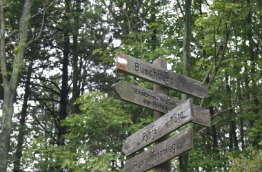 Wegweiser, &copy; Naturpark Leiser Berge