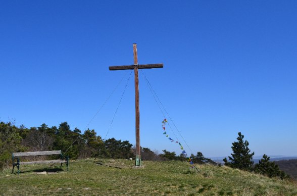 Gipfelkreuz 486m, © Leiser Berge